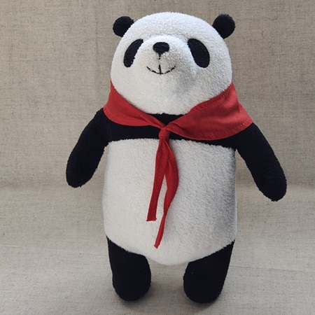 KITSCHパンダのぬいぐるみ